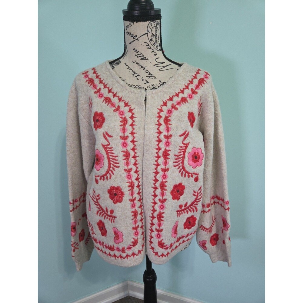 Carefully Considered Oatmeal Floral Embroidered Single Clasp Cardigan small